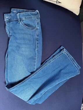 Woman’s Boot Cut Jeans 6